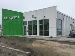 Vars-based cannabis company apollogreen has received the Health Canada cannabis licences it needs to use industrial-scale tissue culture to produce millions of starter plants for other businesses.