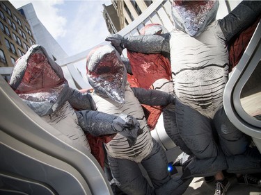 Pterosaurs have recently invaded the Canadian Museum of Nature. Flying reptiles are the stars of our special summer exhibition, Pterosaur: Flight in the Age of Dinosaurs. The pterosaurs were spotted making their way around downtown Ottawa Saturday July 6, 2019, trying to make some new friends.