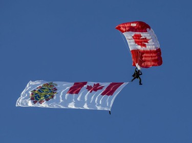 For the first time since 2016, Fortissimo will feature a special performance by the SkyHawks, the Canadian Armed Forces Parachute Team.