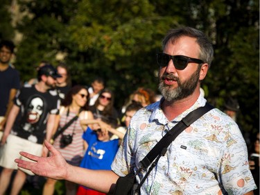 Actor-comedian Tom Green organized a picnic at Major's Hill Park on Saturday to get people to come out and show their opposition to the proposed Château Laurier Hotel addition.