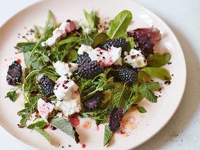 Soft cheese salad with blackberries, mint and nibs