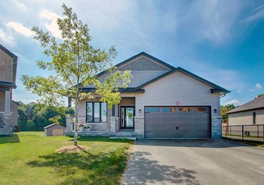 The Morgan bungalow at Place St. Thomas in Embrun by Valecraft Homes.