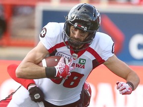 Redblacks receiver Brad Sinopoli has 525 yards on 56 catches this season. With three games remaining, he’ll be hard-pressed to record his fifth consecutive 1,000-yard season.