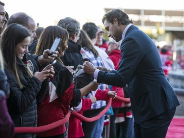 Bobby Ryan greets fans as he walks the red carpet.