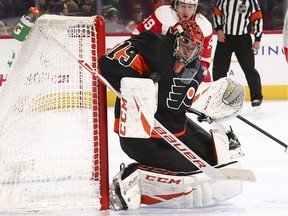 Philadelphia Flyers goaltender Carter Hart has gone 7-1-2 with a 1.48 goals-against average and .944 save percentage at home this season.