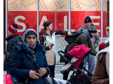 Lots of people out looking for Boxing Day deals at the Tanger Outlets in Ottawa. December 26, 2019. Errol McGihon/Postmedia