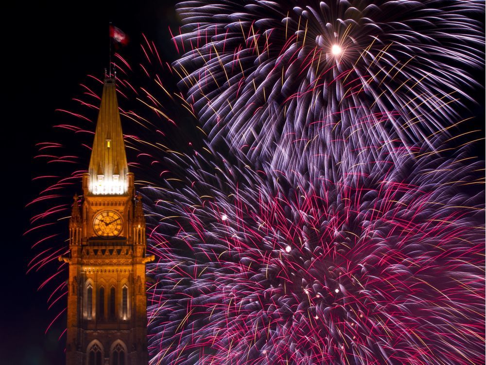 follow-the-fireworks-rules-on-canada-day-city-bylaw-warns-ottawa-citizen