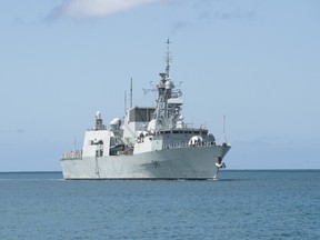 HMCS Ottawa arrives at Pearl Harbor in 2018. US Navy photo