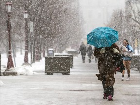 Snow and possible freezing drizzle expected Thursday.