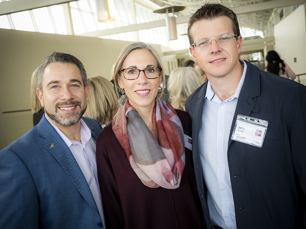 Social Scene, Sponsored by Star Motors of Ottawa: Women Against MS Gala ...