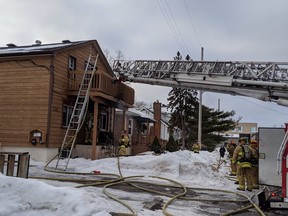 Working fire at 391 Dieppe St.