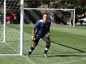 Goalie Ricky Gomes for Atlético Ottawa