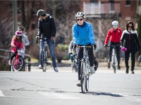 People in Ottawa on the Queen Elizabeth Driveway.