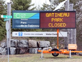 Gatineau Park parking lots remain closed. Bikers, walkers only.