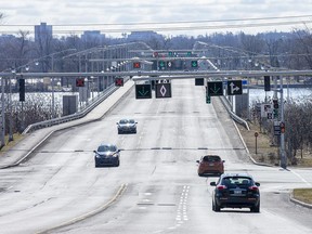 FILE: The Champlain Bridge.