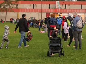 OTTAWA- September 15, 2020 --  Long lines at Brewer Park in Ottawa for Covid testing, September 15, 2020.