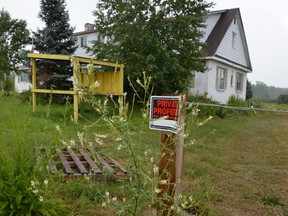At the address for a Sikh temple in Fort Erie sits a long-abandoned motel surrounded by scrub land overgrown with weeds, and fronted by a no-trespassing sign.