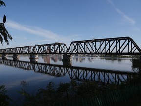 FILE: Prince of Wales Bridge.