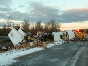 Several tractor-trailers involved in crash on Highway 401 near Cornwall