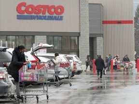 Stay at home shopping? Costco in Ottawa sees residents stock up.
