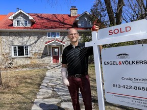 $1.1 million over asking. Engel & Völkers sales representative Craig Smith sold this waterfront property between Renfrew and Arnprior for $2.6 million.