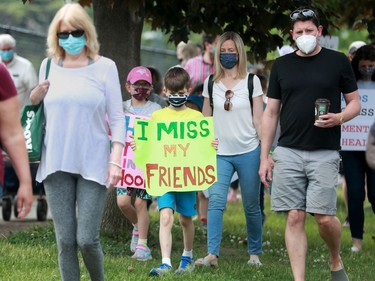 OTTAWA - JUNE 4, 2021 - 

About a hundred students and parents showed up for a last-minute protest against school closures for the remainder of the year Friday outside Broadview Avenue Public School. 

Julie Oliver/POSTMEDIA