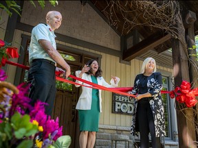 Gen. Wayne Eyre, Acting Chief of the Defence Staff; Hon. Lt.-Col. Sandra Perron, founder and executive director of Pepper Pod; and Maryse Gaudreault, MNA for Hull, came together to officially open Pepper Pod.