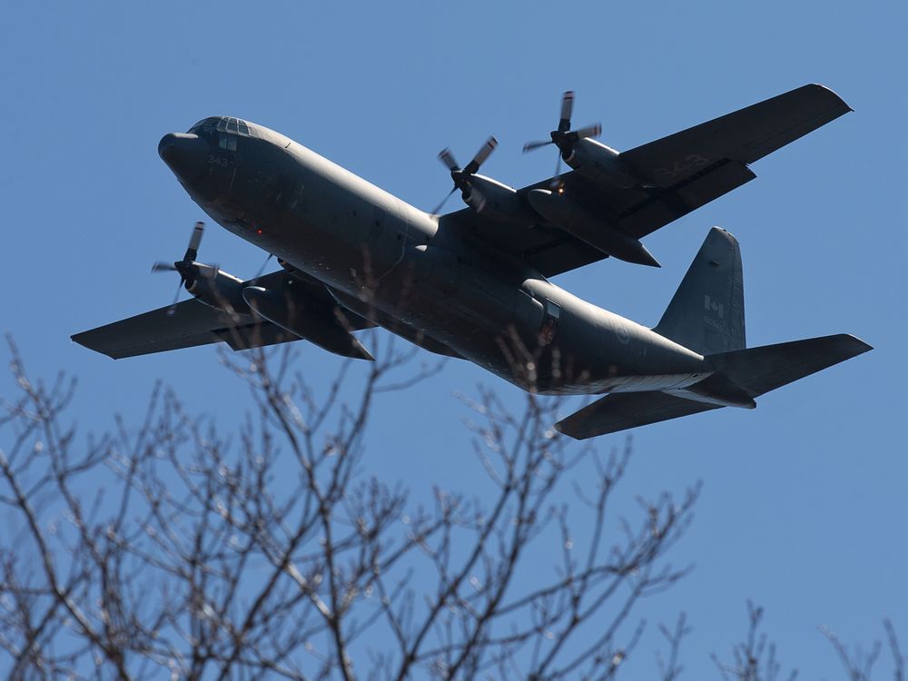 Heads Up Rcaf Hercules Aircraft On Flyby Before Redblacks Game