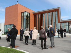 Media were given a tour of the new Orléans Health Hub which opened in Orléans Monday.