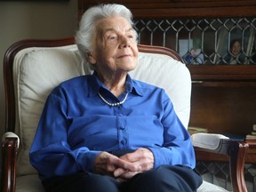 June Lindsey, seen at the age of 96, played a key role in the discovery of the DNA double helix, but she was never formally recognized for her work. Lindsey died in Ottawa earlier this month at the age of 99.