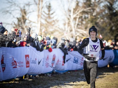 Aiden Coles of St. Thomas, Ont. was the top finisher in the under-18 men's race with a time of 19:49 for six kilometres. Twin brother Tristan Coles finished fourth in 20:12.