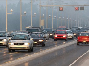 Ottawa-bound traffic on the Champlain Bridge. FILE