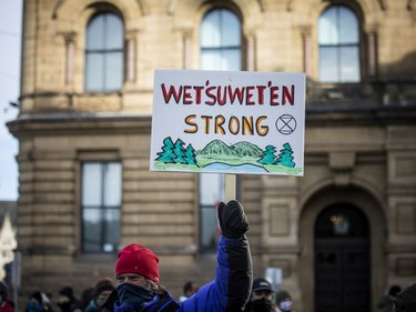 A rally was held Sunday on Wellington Street in support of the Wet'suwet'en people and their opposition to the Coastal GasLink pipeline as well as the RCMP's arrest of land defenders in British Columbia last week.