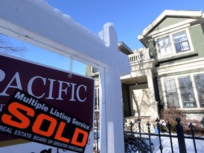 National home sales edged up 0.6 per cent month-over-month in November, with sales in regions such as Calgary, Edmonton, the British Columbia interior, Regina and Saskatoon offseting declines in the Greater Toronto Area (GTA) and Montreal.