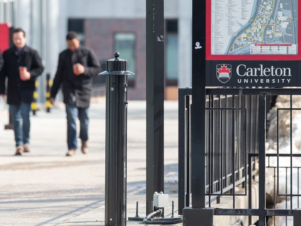 L’Université Carleton prolonge le mandat de masque sur le campus alors que les niveaux de COVID-19 de la ville restent élevés
