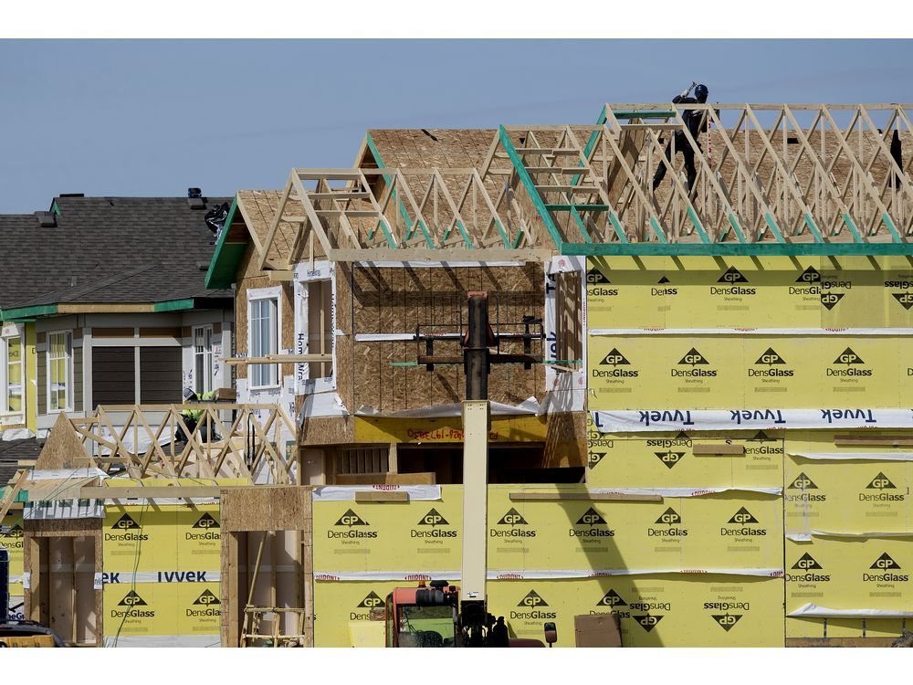 Le conseil municipal d’Ottawa est aux prises avec de nouvelles normes de «haute performance» pour les nouvelles constructions de maisons, ce qui augmente leur coût