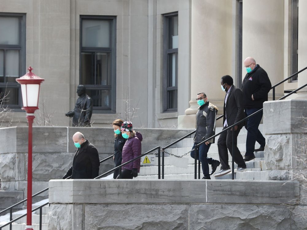 File: People walking at the University of Ottawa