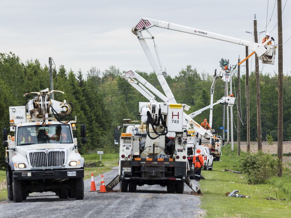 Thousands without power in south end areas as Hydro performs 'emergency repairs'