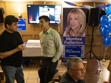 Merrilee Fullerton election night headquarters at The Burbs Pub before polls closed on Thursday, June 2, 2022.