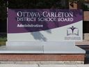 Pengawas Dewan Sekolah Distrik Ottawa-Carleton dijadwalkan untuk memperdebatkan mosi darurat tentang apakah akan mengembalikan wajib topeng di sekolahnya.
