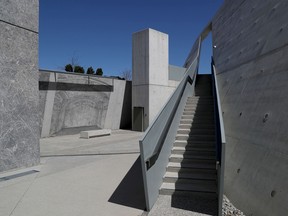 Monument national de l'Holocauste à Ottawa.