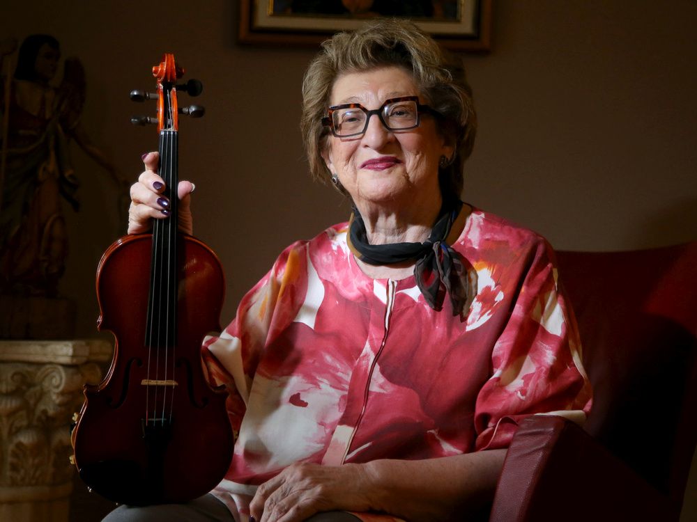 Company behind violin shoulder rest celebrates 50 years in business