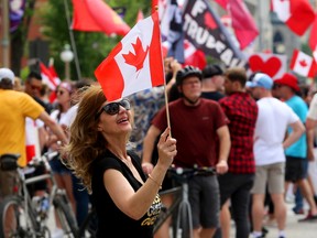 POKEMON GO IN OTTAWA ON CANADA DAY! - Raid Battles in the Capital of Canada #Canada150