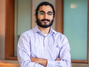 Le président de l'Union étudiante de l'Université d'Ottawa, Armaan Singh, souhaite que l'université rétablisse son mandat de masque et rende plus de cours disponibles en ligne cet automne.