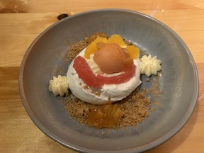 Pavlova with citrus and sorbet at L’Orée du Bois