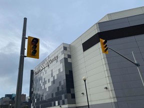 Traffic lights were out of service near the CF Rideau Centre mall and the Shaw Centre the evening of Monday, Aug. 22, 2022. Hydro Ottawa reported an outage affecting the city's downtown core.