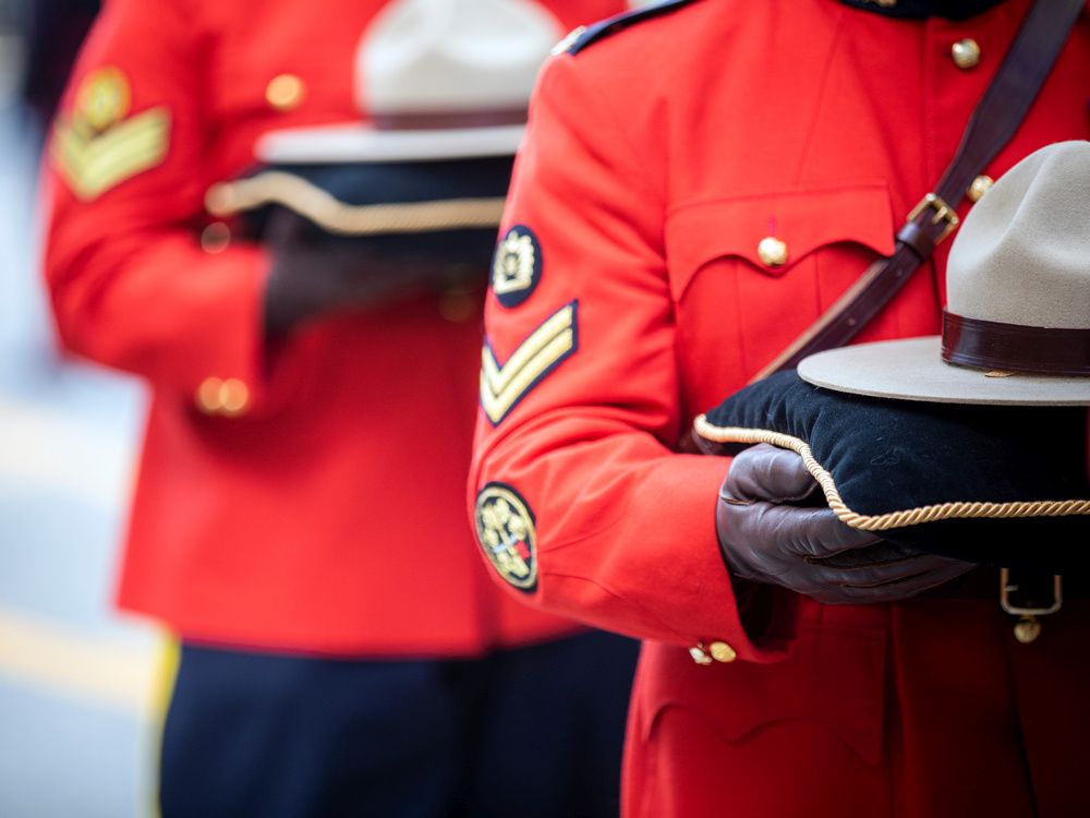 Cérémonie des officiers tombés au combat dimanche
