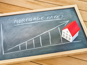 Mortgage rates are on the rise, but that hasn't stopped homebuyers from investigating a variable option, according to a report.