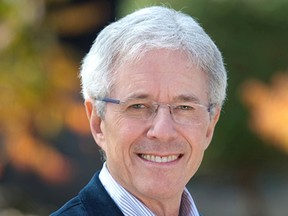 Le Dr Sandy Buchman est le directeur médical du Centre Freeman pour le développement des soins palliatifs à l'Hôpital général de North York.