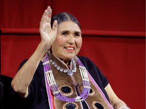 FILE ? OCTOBER 2, 2022: Native American actor and activist Sacheen Littlefeather has died at the age of 75. Littlefeather refused to accept Marlon Brando?s Academy Award in 1973. Littlefeather faced racist taunts, threats and boos from the attendees because of the protest against the portrayal of Native Americans by Hollywood .